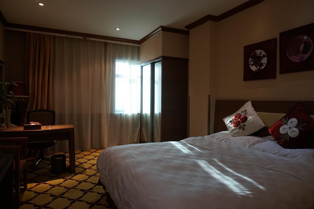 Bremen Holiday Hotel Harbin Exterior foto